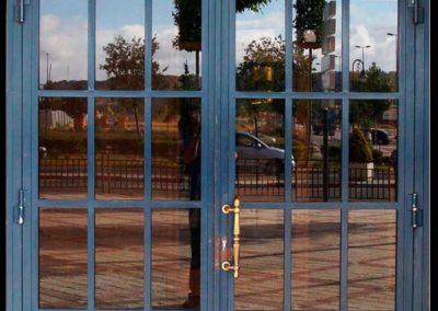 Cejama, Técnicos Cerrajeros en Talavera, Toledo. Especialistas en hierros, aluminios, ventanas, cerramientos, puertas metálicas